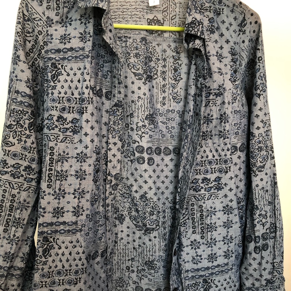 Blue button down blouse - Picture 5 of 5
